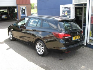 Opel Astra Opel Astra Sports Tourer 1.2 Edition 131 PK Clima Navi Camera NL auto - afbeelding nr 5