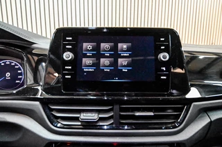 Volkswagen T-Roc Volkswagen T-Roc 1.5 TSI R-Line Beats|Navi|ACC|Pano|Trekhaak - afbeelding nr 25