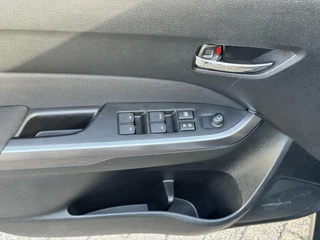 Suzuki Vitara Suzuki VITARA 1.5 Hybrid Select Adaptive cruise control Climate control Apple / Android Carplay Stoelverwarming - afbeelding nr 25