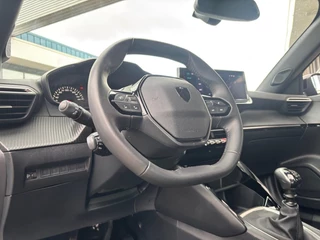 Peugeot 2008 Peugeot 2008 1.2 PURETECH STYLE AIRCO WIDESCREEN NAVI PDC-CAMERA - afbeelding nr 2