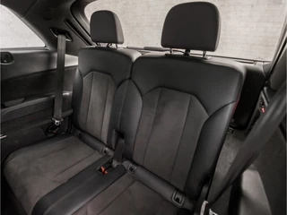 Audi Q7 Audi Q7 55 TFSI quattro S-Line Sport 7 Persoons 340Pk Automaat (PANORAMADAK, MATRIX LED, LUCHTVERING, HEAD-UP DISPLAY, BANG&OLUFSEN, TREKHAAK, MEMORY SEATS, APPLE CARPLAY, NIEUWSTAAT) - afbeelding nr 16