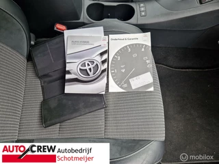 Toyota Auris Toyota Auris 1.8 Hybrid Executive Go - afbeelding nr 20