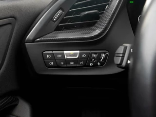BMW 1 Serie BMW 1-serie 118i Automaat 140pk Executive Sport Edition | Carplay | Sportstoelen | Full LED - afbeelding nr 19