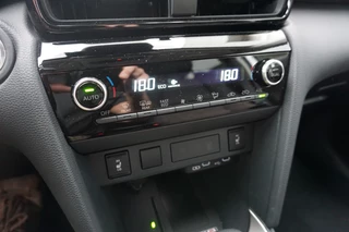 Toyota Yaris Cross |Navi|Carplay|PDC V+A|Camera|Stoel en stuur verwarming|Elektrische a.klep| - afbeelding nr 26