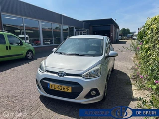 Hyundai i10 Hyundai i10 1.0i i-Motion Comfort Airco 5 PERS! - afbeelding nr 2
