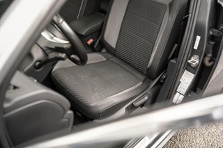Volkswagen T-Roc Volkswagen T-ROC 1.5 TSI Sport Bus R / Pano / Cam / Trekhaak - afbeelding nr 19
