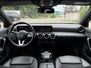 Mercedes-Benz A-Klasse Mercedes-Benz A-klasse 180 Aut. Luxury M-BUX | LED | Navi | Camera | Carplay | - afbeelding nr 15