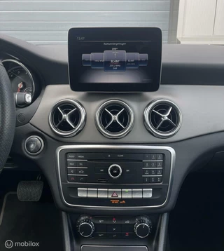 Mercedes-Benz GLA Mercedes-Benz GLA-klasse 200 Urban 156PK/PANO/APPLE - afbeelding nr 37