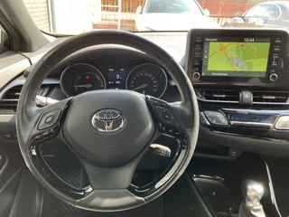 Toyota C-HR Toyota C-HR 1.8 Hybrid Team D AUT. | 1e eigenaar | navigatie | stoel/stuurverw. | camera | carplay | parkeersensoren - afbeelding nr 21