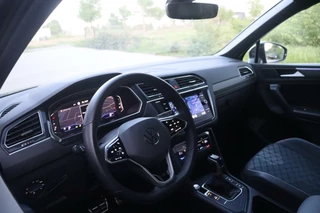 Volkswagen Tiguan Volkswagen Tiguan 1.5 TSI 2x R-Line ACC IQ Black Garantie - afbeelding nr 15
