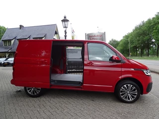 Volkswagen Transporter Volkswagen Transporter 2.0 TDI L1H1 Highl.NAVI DAB Bpm VRIJ 1e eig - afbeelding nr 25
