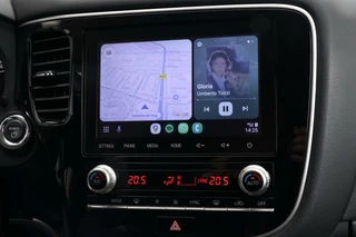 Mitsubishi Outlander Mitsubishi Outlander 2.4 PHEV Intense AWD Trekhaak AppleCarplay Leder/Alcantara Pdc Chroom Lmv 108000KM BJ2020 - afbeelding nr 13