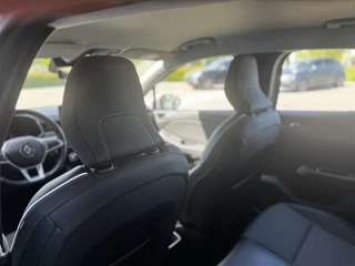 Renault Clio Renault Clio 1.0 TCe Intens|Groot NAV |360Cam|Afn Trek| BTW - afbeelding nr 15
