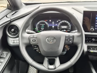 Toyota C-HR Toyota C-HR 1.8 Hybrid 140 Dynamic | Sensoren v/a | Keyless Entry | Stoelver - afbeelding nr 9