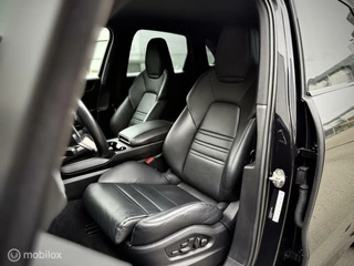 Porsche Cayenne Porsche Cayenne 3.0 E-Hybrid |Sport chrono |360 | Leder - afbeelding nr 23