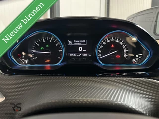 Peugeot 2008 Peugeot 2008 1.2 110 pk Allure | Pano | Clima | Cruise | CarPlay | Stoelverw. | PDC | 16