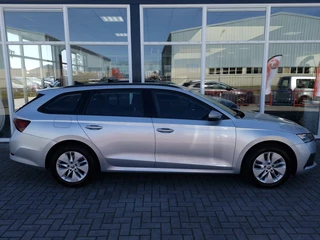 Škoda Octavia Skoda Octavia Combi 1.0 e-TSI Business Edition|Trekhaak|Stuurwielverwarming| Android auto |Apple Carplay| - afbeelding nr 4