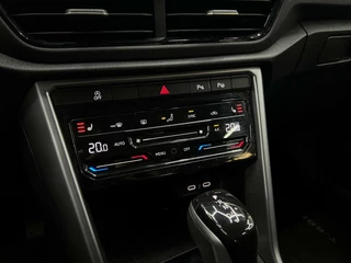 Volkswagen T-Roc Volkswagen T-Roc 1.5 TSI Life DSG | Camera | IQ-Drive | Led - afbeelding nr 19