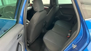 SEAT Arona | Full LED | Keyless | ParkAssist + Camera | App-Connect | Armsteun vóór | Black Pack | Wireless Charge - afbeelding nr 4