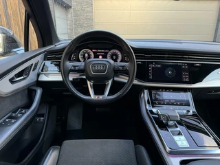 Audi Q7 Audi Q7 55 TFSI e quattro Pro Line S | Panoramadak | Camera rondomzicht | LED verlichting | Keyless pakket | Leer/alcantara bekleding | Voorstoelen verwarmd | 22 inch SQ7 velgen | Getint glas | Dodehoekdetectie - afbeelding nr 33