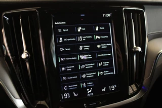 Volvo V60 Volvo V60 2.0 T6 Recharge AWD R-Design HEICO | PANO | B&W - afbeelding nr 53