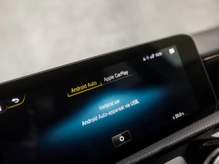 Mercedes-Benz A-Klasse Automaat (APPLE CARPLAY, GROOT NAVI, CAMERA, LEDER/ALCANTARA, DIAMOND GRILL, SPORTSTOELEN, STOELVERWARMING, GETINT GLAS, WIDESCREEN, NIEUWE APK, NIEUWSTAAT) - afbeelding nr 27