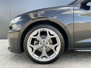 Audi A1 Sportback Audi A1 Sportback 30 TFSI S-Line 116PK|Virtual|LED|Org NL - afbeelding nr 19