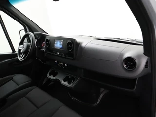 Mercedes-Benz Sprinter Mercedes-Benz Sprinter 315CDI 9G-Tronic Automaat | 3500Kg TG | Camera | Airco | Cruise | Betimmering | 3-Persoons - afbeelding nr 21