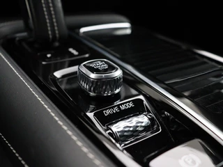 Volvo V60 Volvo V60 T8 PLUG-IN HYBRID AWD R-DESIGN HARMAN KARDON CAMERA DAB+ - afbeelding nr 19