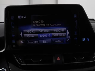 Toyota C-HR Toyota C-HR 1.8 Hybrid Style | Stoelverwarming | Navigatie |  Adaptive cruise | Camera | Trekhaak | JBL audio | Dodehoek detectie | Keyless - afbeelding nr 23