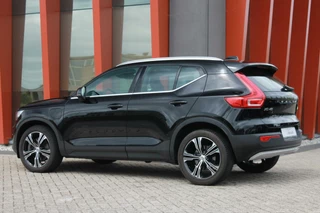 Volvo XC40 Volvo XC40 T4 Recharge Inscription | Leder | Electr. Stoelen | Parkeercamera | Stoelverwarming | Keyless - afbeelding nr 3