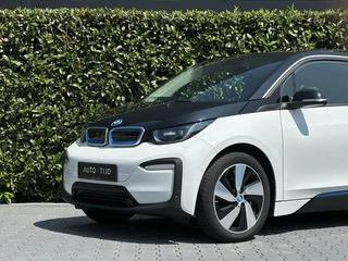 BMW i3 BMW i3 120Ah 42 kWh, PANO, NAVI, CRUISE, LED, ECC-AIRCO, CAMERA, STOELVERWARMING, LICHTMETAAL 18