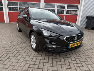 SEAT Leon Sportstourer 1.0 eTSI 111 PK | Style Business Intense |