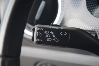 Volkswagen up! Volkswagen up! 1.0 Clima/Camera/PDC/Cruise/Stoelverwarming - afbeelding nr 13