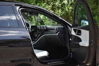 Mercedes-Benz C-Klasse Mercedes-Benz C-Klasse 200 AMG Line | NL-Auto | Open dak | HUD | 360 gr.camera | Trekhaak | Keyless | Mem.stoelen | Full LED | Vol - afbeelding nr 17