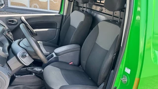 Renault Kangoo Renault Kangoo 1.5 DCI 66KW 90PK MAXI L2H1 EURO 6 AIRCO/ NAVIGATIE/ CRUISE CONTROL/ 100% DEALERONDERHOUDEN - afbeelding nr 17