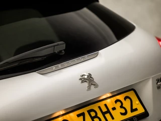 Peugeot 208 Peugeot 208 1.2 e-VTi Sport Automaat (NAVIGATIE, GETINT GLAS, LM VELGEN, SPORTSTOELEN, CRUISE, PARKEERSENSOREN, NIEUWE APK, NIEUWSTAAT) - afbeelding nr 25