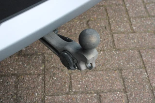 Ford Kuga | Trekhaak | BLIS | Navigatie | Winterpack - afbeelding nr 45