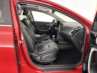 Kia Ceed Sportswagon Aut. *PANO | FULL-LEATHER | ADAPTIVE-CRUISE | FULL-LED | MEMORY-PACK | DIGI-COCKPIT | JBL-SOUND | BLIS | KEYLESS | COMFORT-SEATS | NAVI-FULLMAP | 17''ALU* - afbeelding nr 11