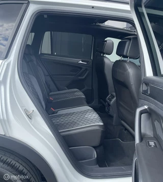 Volkswagen Tiguan Volkswagen Tiguan 1.4 TSI eHybrid 245PK 3xR-Line/HU - afbeelding nr 81