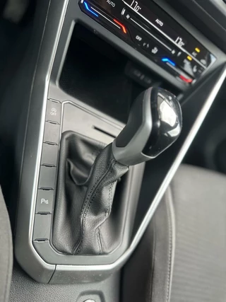 Volkswagen Polo Volkswagen POLO 1.0 TSI LIFE|PDC|CARPLAY|ACC|STOELVERWARMING - afbeelding nr 28