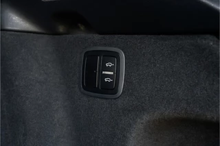 Porsche Macan Porsche Macan 2.0T 252PK Pano Leder Bose Luchtvering Camera - afbeelding nr 13