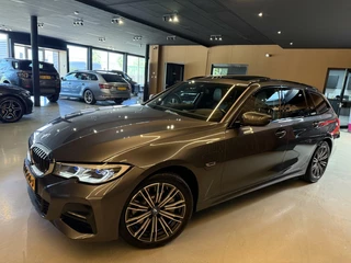 BMW 3 Serie BMW 3-serie Touring 330e xDrive High Executive - afbeelding nr 14