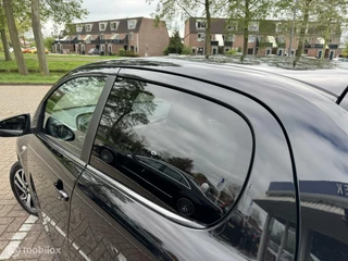 Peugeot 108 Peugeot 108 1.2 Puretech Allure|Camera|Navigatie|LED| - afbeelding nr 13