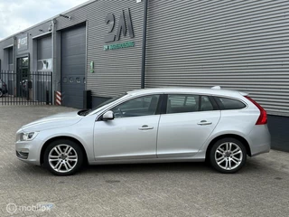 Volvo V60 Volvo V60 2.0 D4 Summum EXPORTPRIJS - afbeelding nr 4