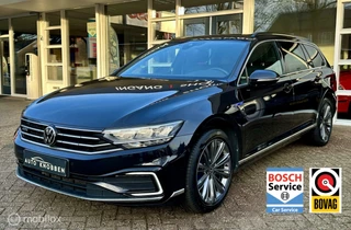 Volkswagen Passat Volkswagen Passat Variant 1.4 TSI PHEV GTE Highline Led, Leer, Digidash, ACC, LM.... - afbeelding nr 1