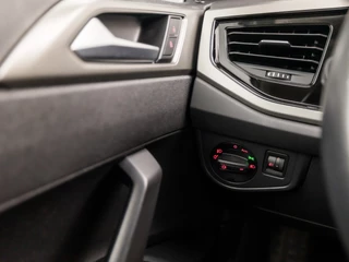 Volkswagen Polo Volkswagen Polo 1.0 Sportline (APPLE CARPLAY, GROOT NAVI, LM VELGEN, SPORTSTOELEN, CRUISE, LED ACHTERLICHTEN, NIEUWE APK, NIEUWSTAAT) - afbeelding nr 22