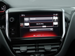 Peugeot 2008 Peugeot 2008 1.2 PureTech GT-line | Trekhaak | Navigatie | Cruise control | C - afbeelding nr 33