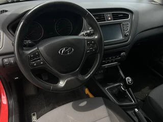 Hyundai i20 Hyundai i20 1.0 T-GDI Comfort | Navigatie | Trekhaak | Lichtmetalen velgen - afbeelding nr 3