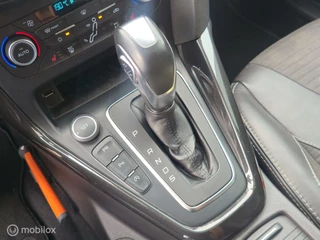 Ford Focus Ford Focus 1.5 Titanium Edition | AUT| PANO | NAVI |AIRCO - afbeelding nr 23